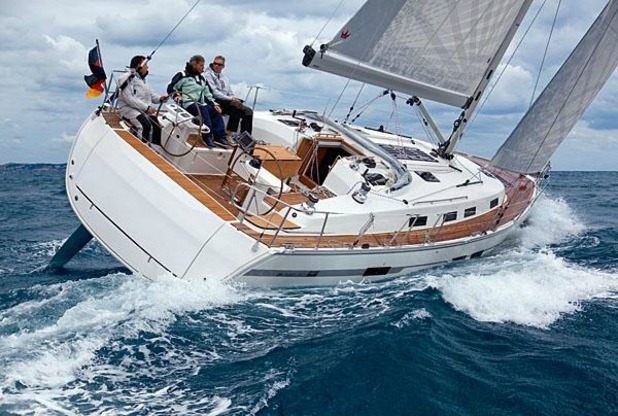 Istion_Yachting_bavaria-45-cruiser-e.jpg